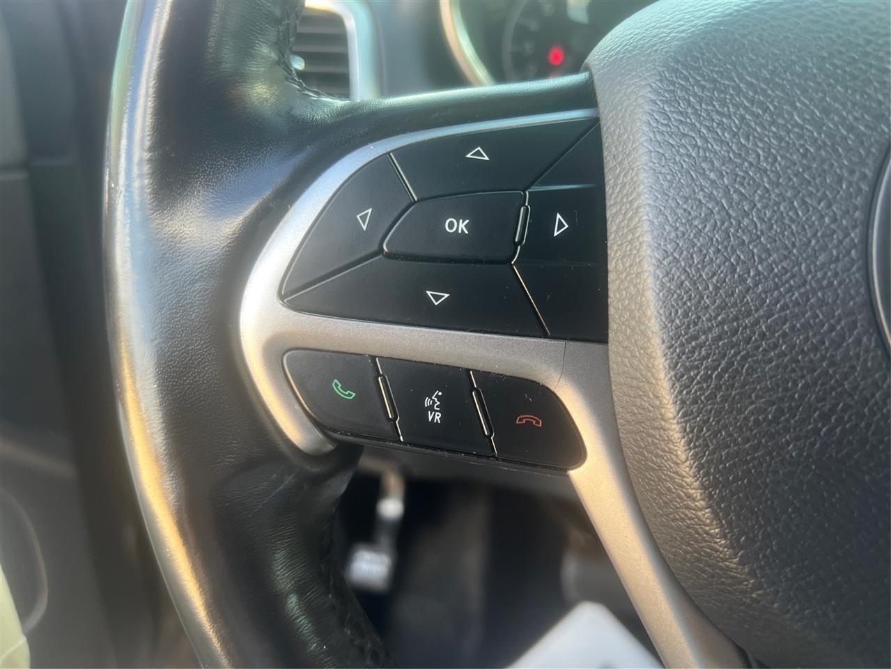Jeep Grand Cherokee Laredo 4WD 2019