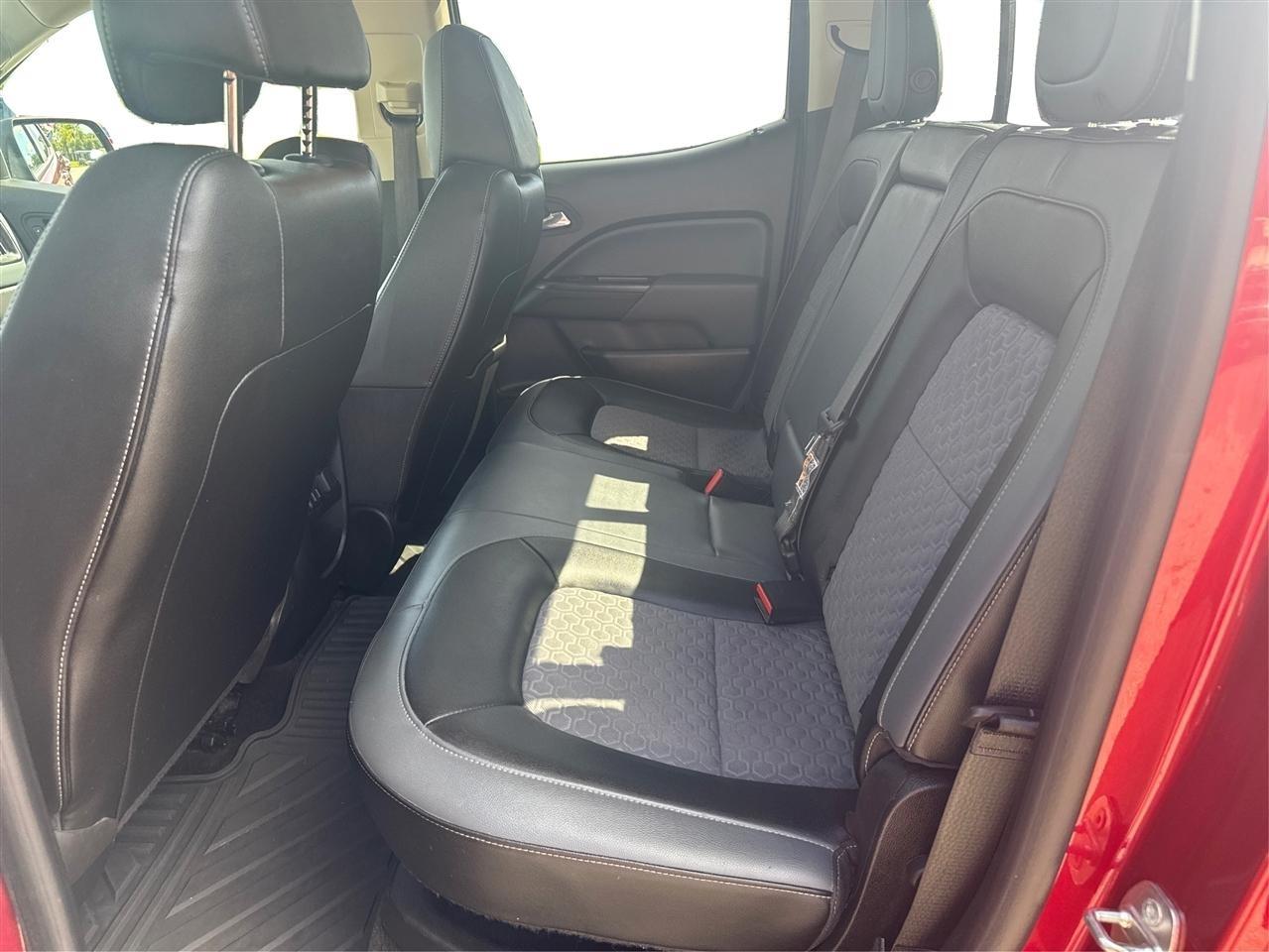 Chevrolet Colorado Z71 Crew Cab 2WD Short Box 2017