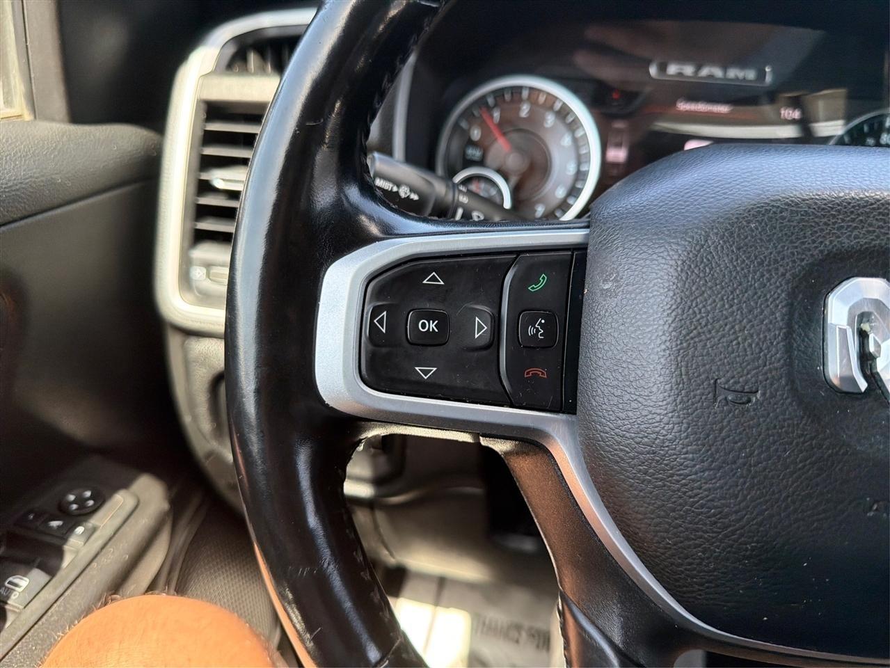 RAM 1500 Big Horn Crew Cab LWB 4WD 2022