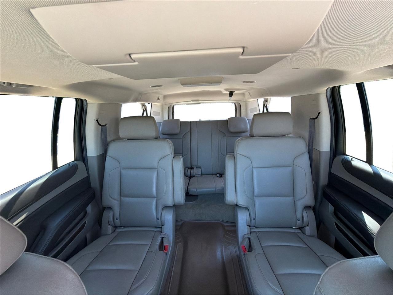 Chevrolet Suburban LT 4WD 2018