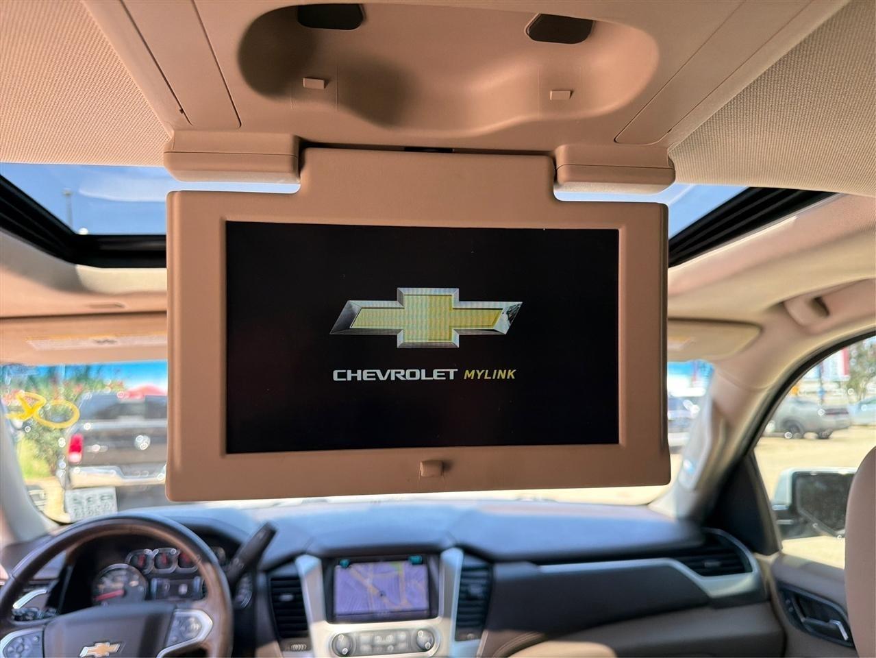 Chevrolet Suburban LT 4WD 2018