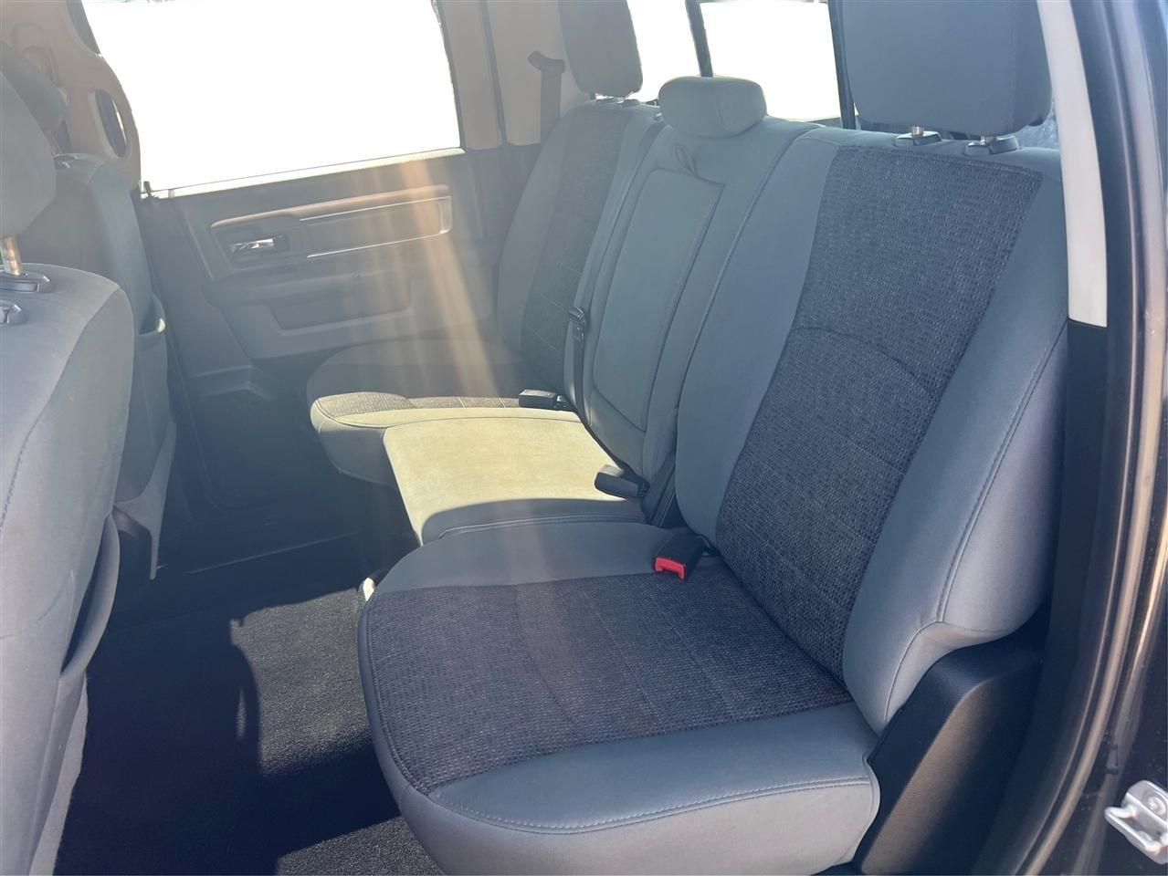 RAM 1500 SLT Crew Cab SWB 4WD 2018