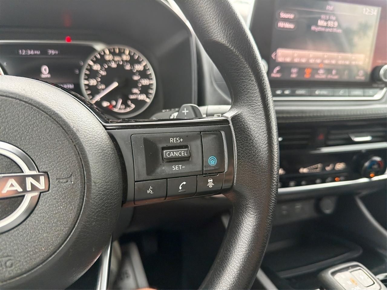 Nissan Rogue SV 2023