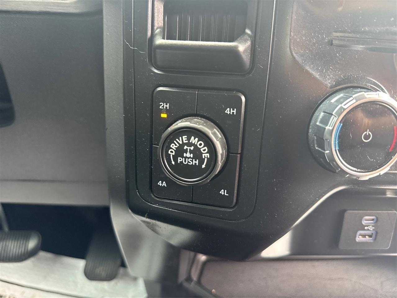 Ford F-150 XL SuperCrew 6.5-ft. Bed 4WD 2022