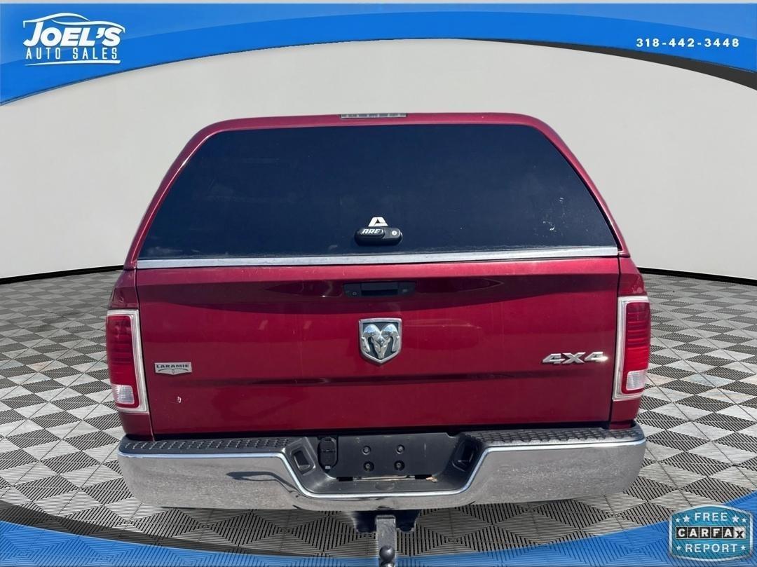 RAM 1500 Laramie Crew Cab SWB 4WD 2015