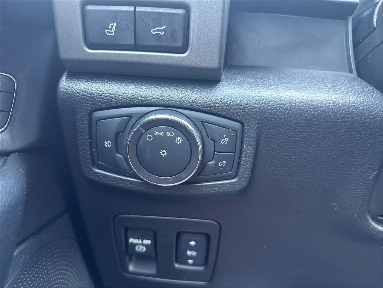 Ford Expedition XLT 2WD 2018