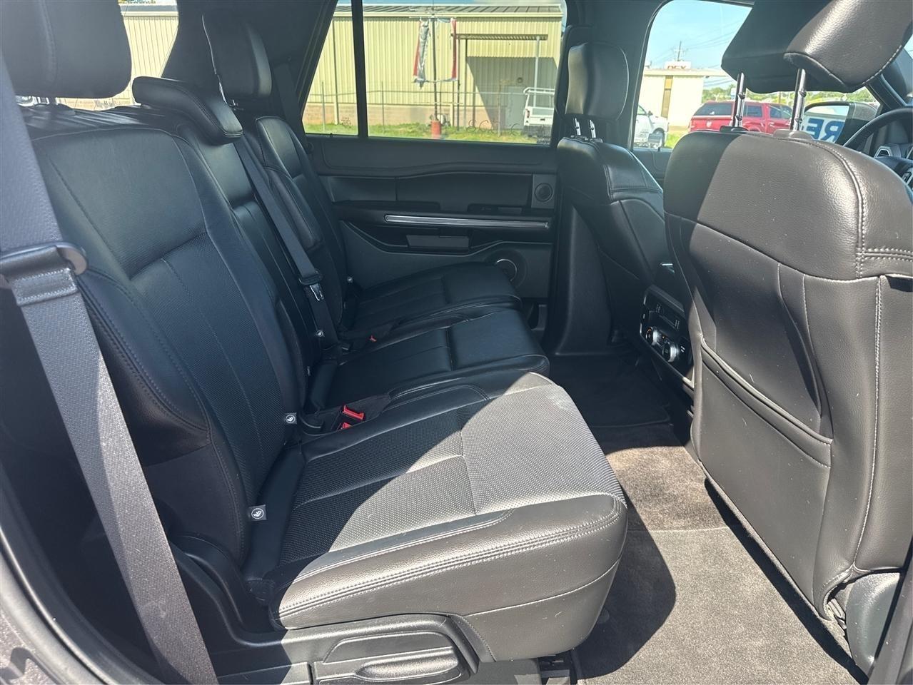 Ford Expedition XLT 2WD 2018