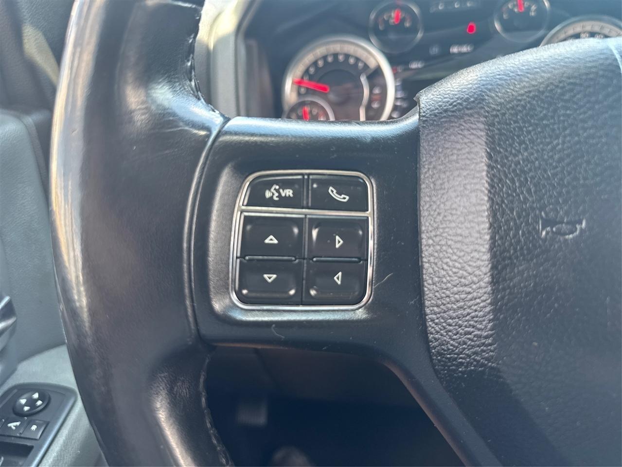 RAM 1500 Classic Tradesman Crew Cab LWB 4WD 2019