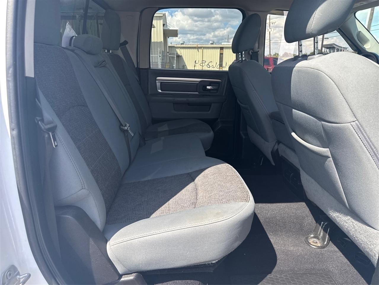 RAM 1500 Classic Tradesman Crew Cab LWB 4WD 2019