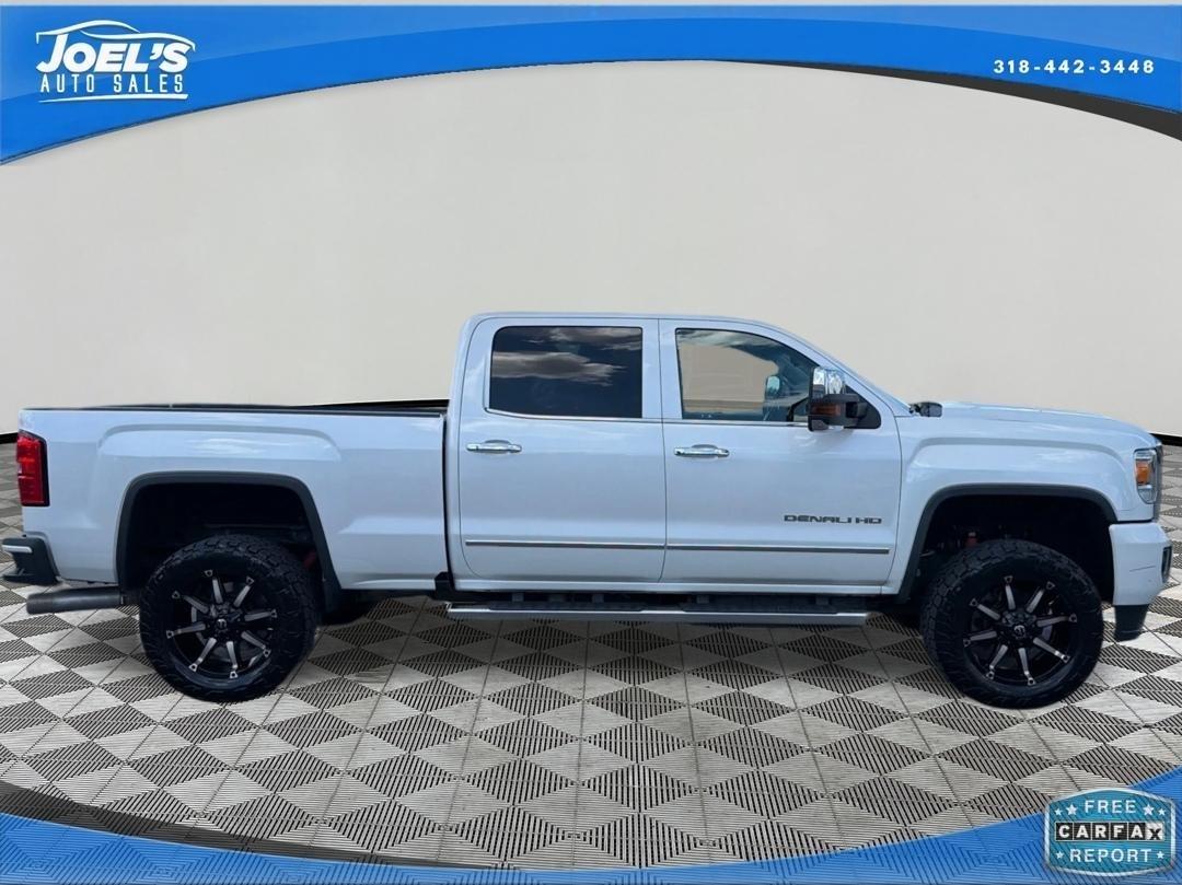 GMC Sierra 2500HD Denali Crew Cab 4WD 2019