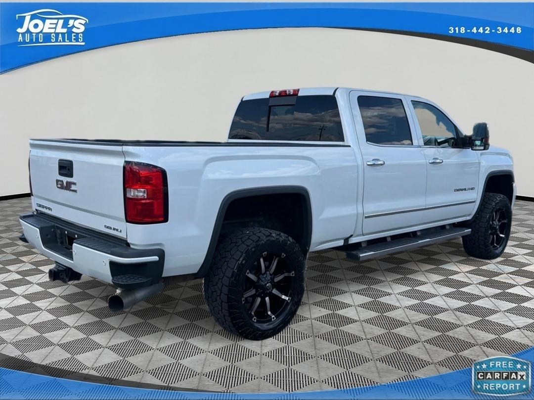 GMC Sierra 2500HD Denali Crew Cab 4WD 2019
