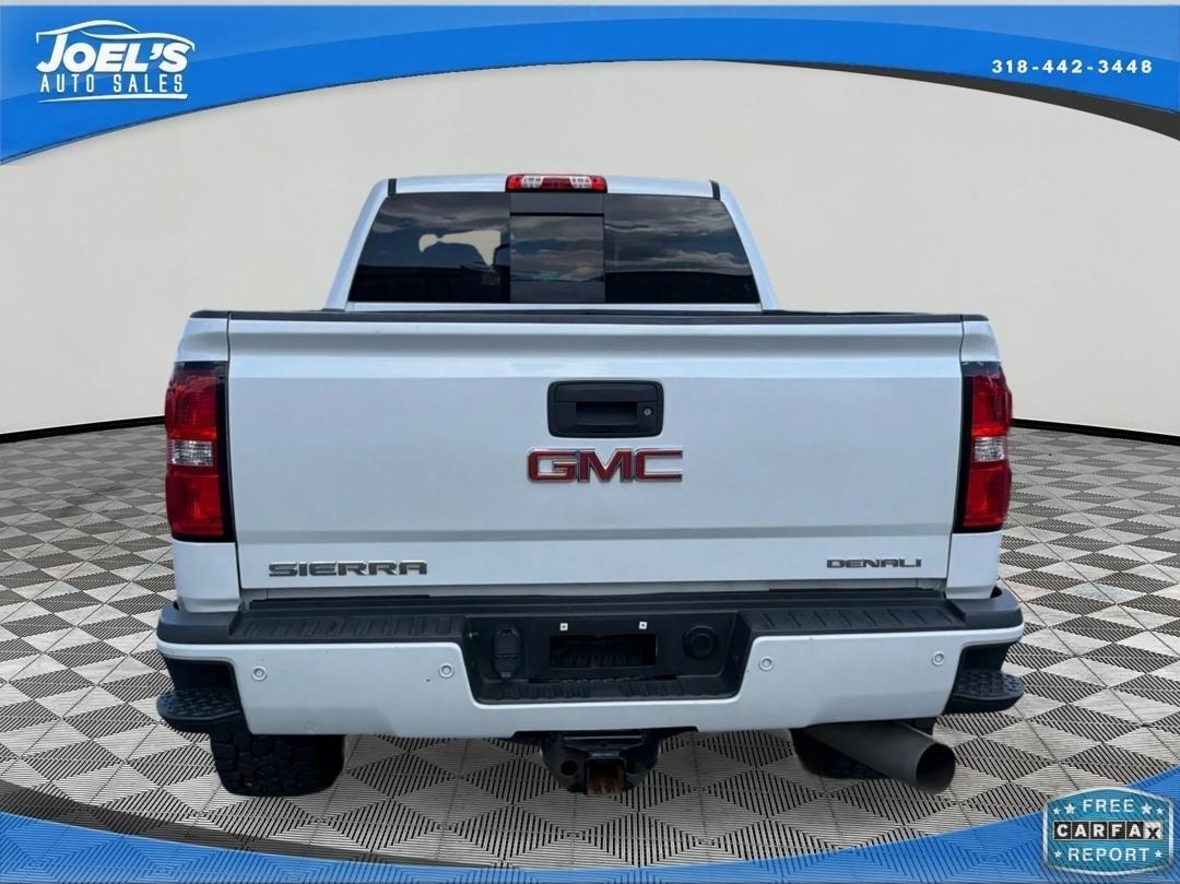 GMC Sierra 2500HD Denali Crew Cab 4WD 2019