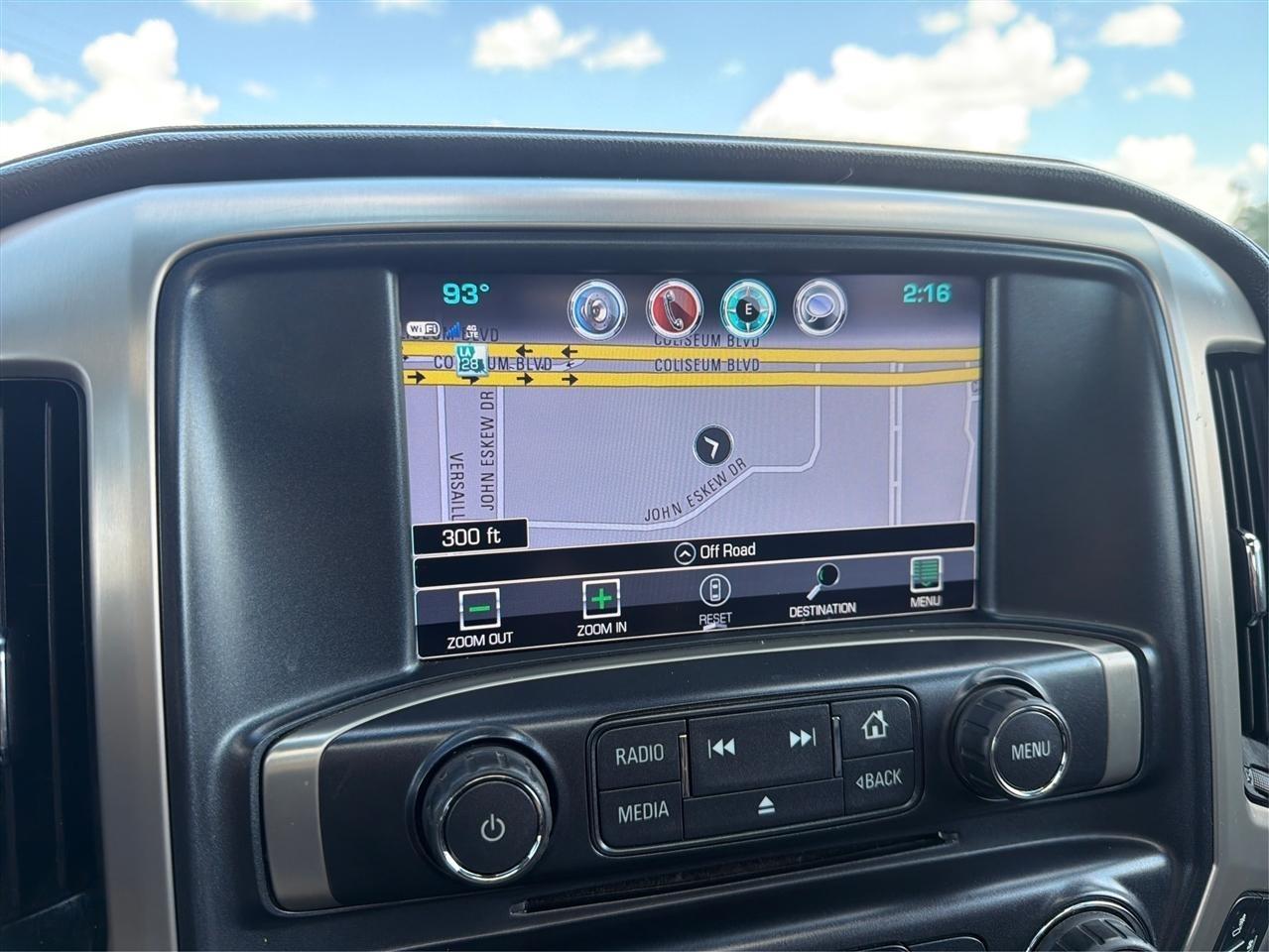GMC Sierra 2500HD Denali Crew Cab 4WD 2019