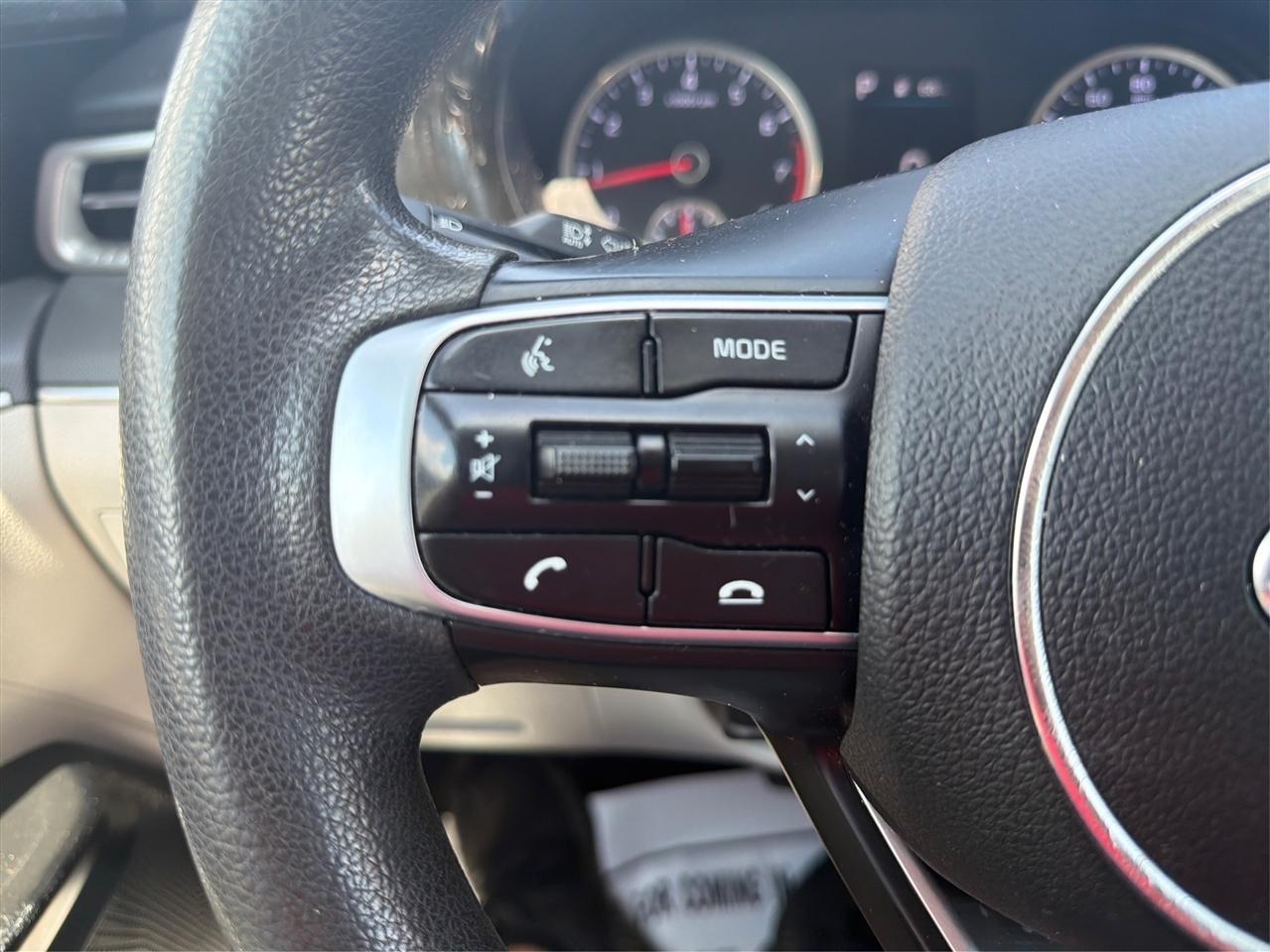 Kia K5 LXS 2021