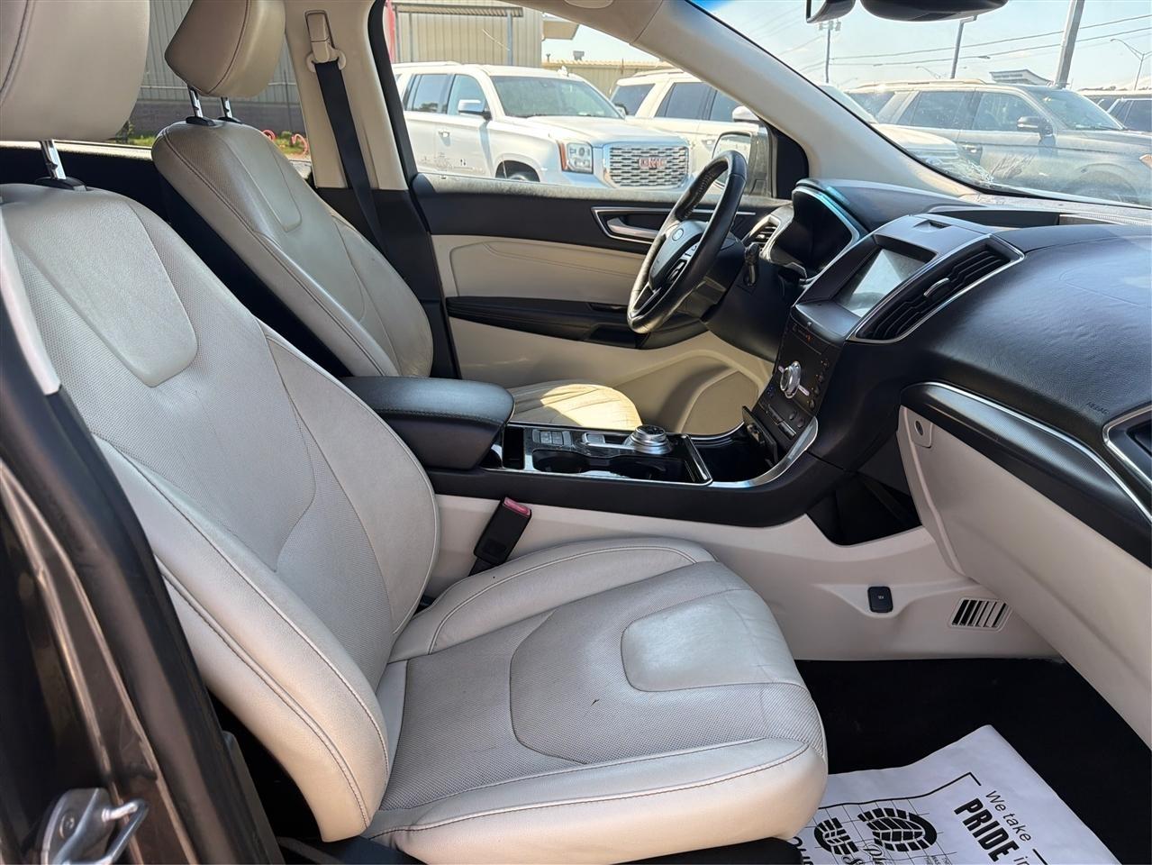 Ford Edge Titanium 2020