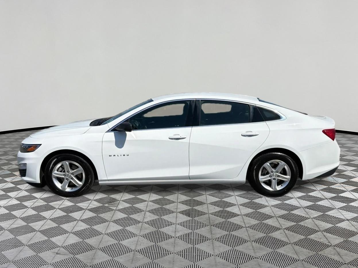 Chevrolet Malibu LS 2022