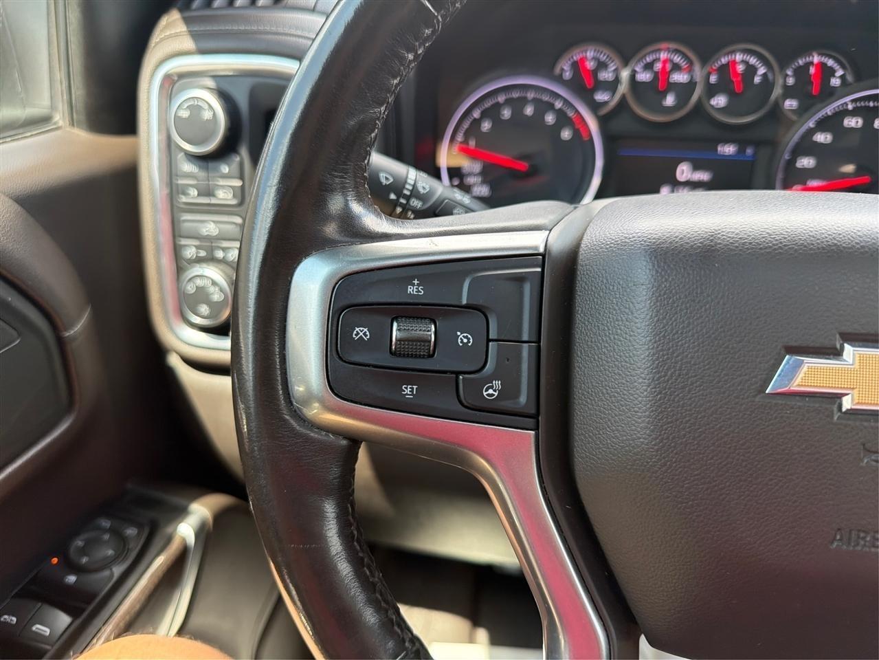 Chevrolet Silverado 1500 LT Crew Cab 4WD 2019