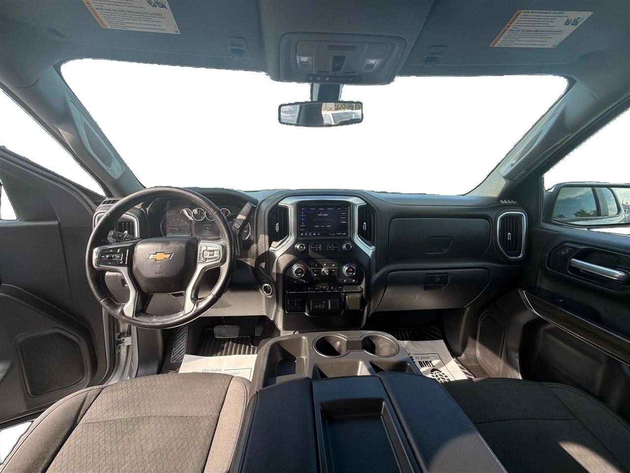 Chevrolet Silverado 1500 LT Crew Cab 2WD 2020