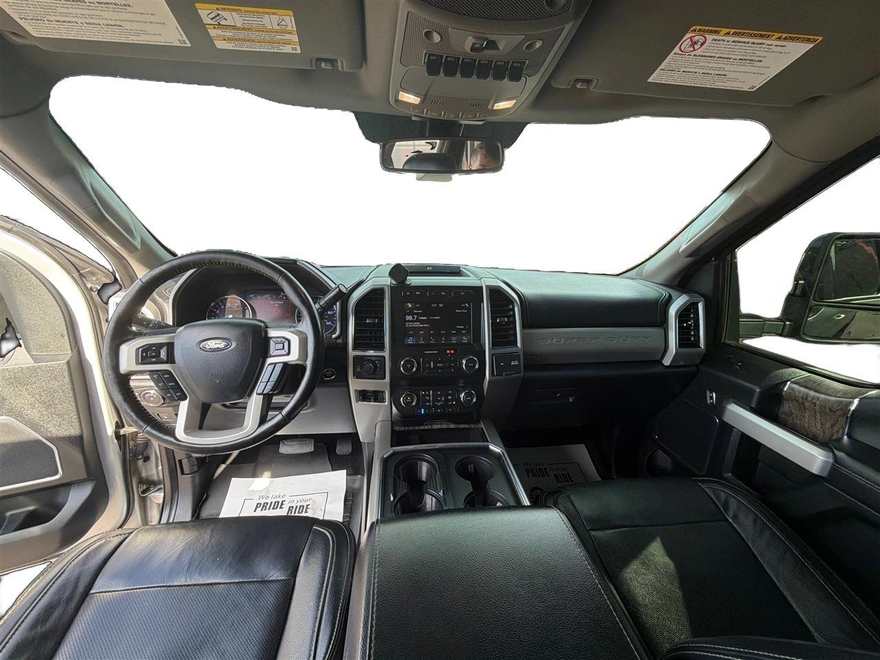 Ford F-250 SD Lariat Crew Cab 4WD 2019