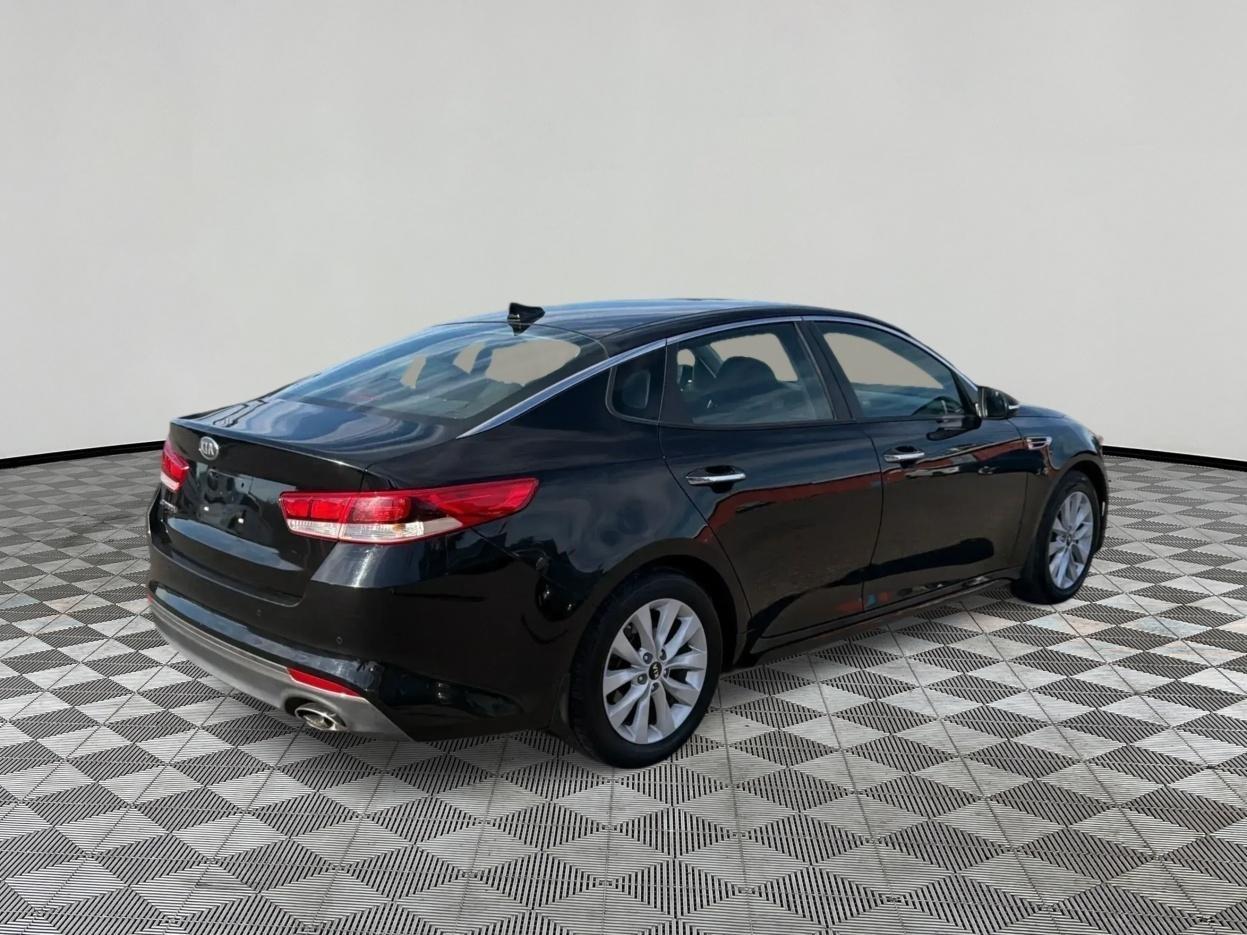 Kia Optima LX 2018