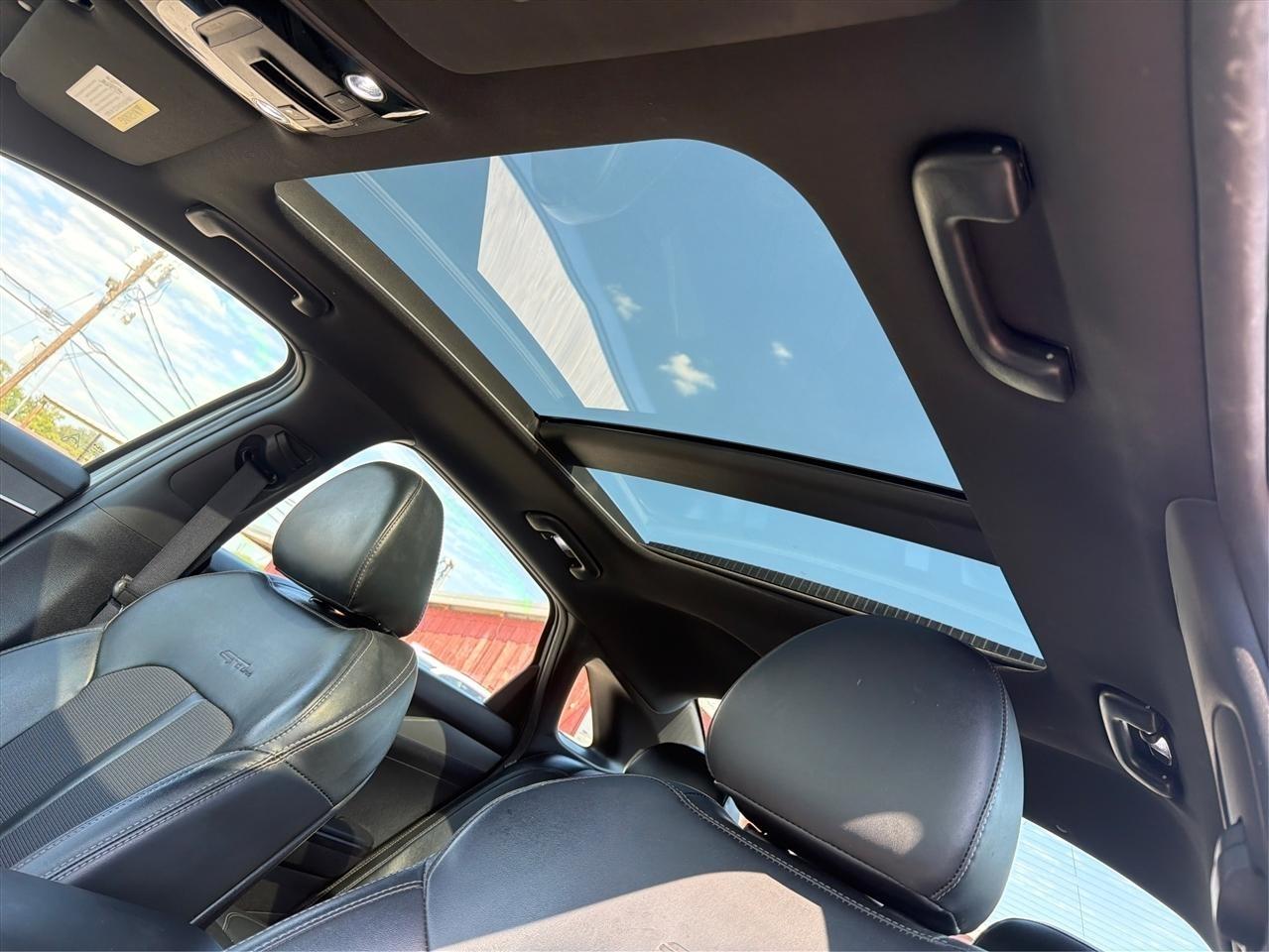 Kia K5 GT-Line 2023