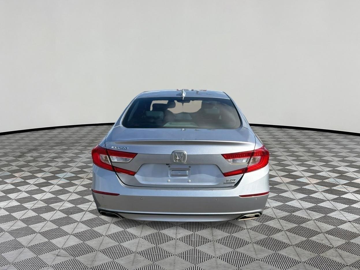 Honda Accord Touring 2.0T 2020