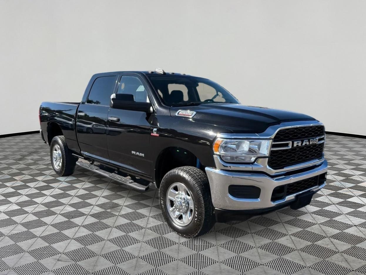 RAM 2500 Tradesman Crew Cab SWB 4WD 2020