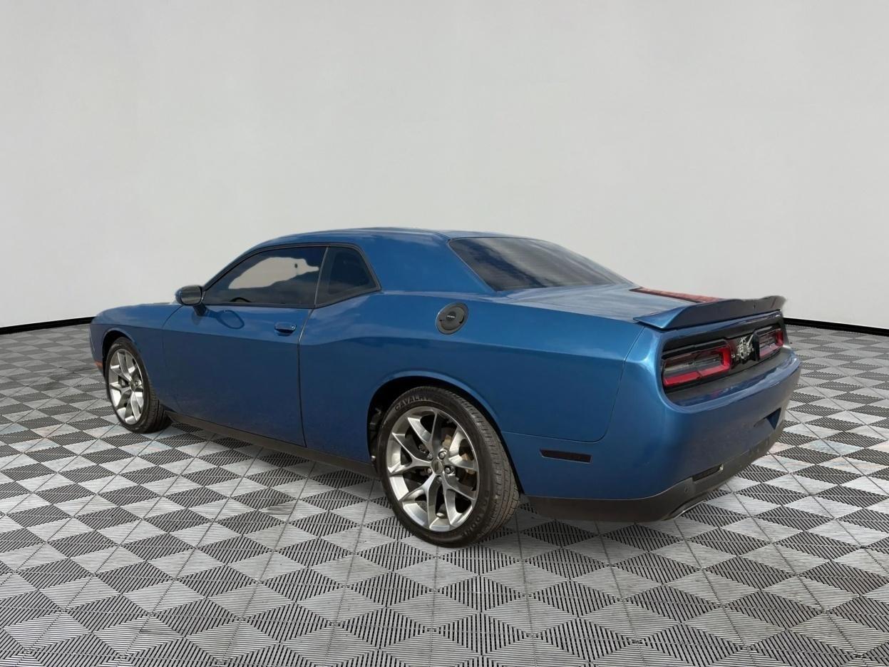 Dodge Challenger GT 2022