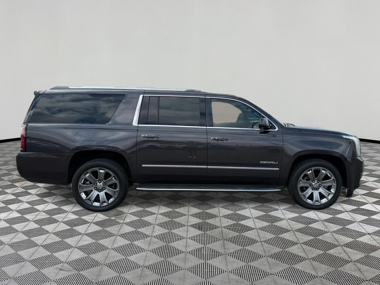 GMC Yukon XL Denali 2WD 2016
