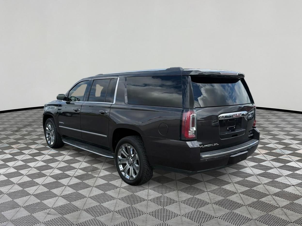 GMC Yukon XL Denali 2WD 2016