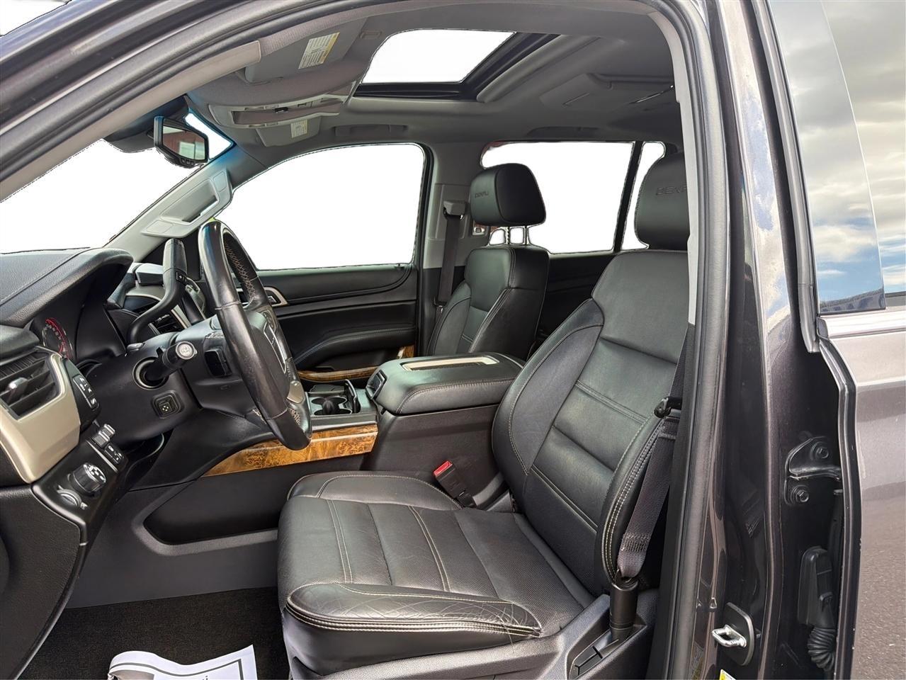 GMC Yukon XL Denali 2WD 2016