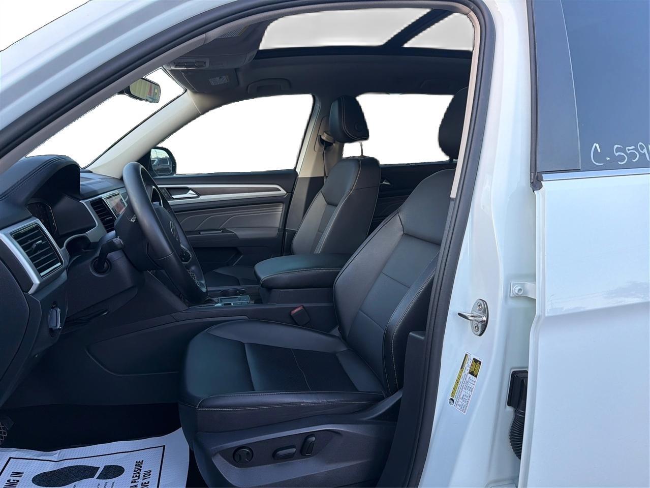 Volkswagen Atlas V6 SE w/Technology 2022
