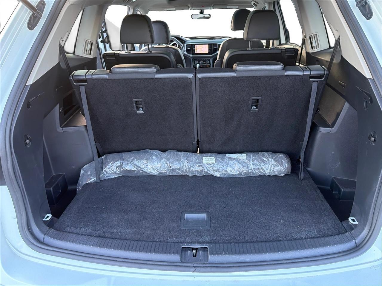 Volkswagen Atlas V6 SE w/Technology 2022