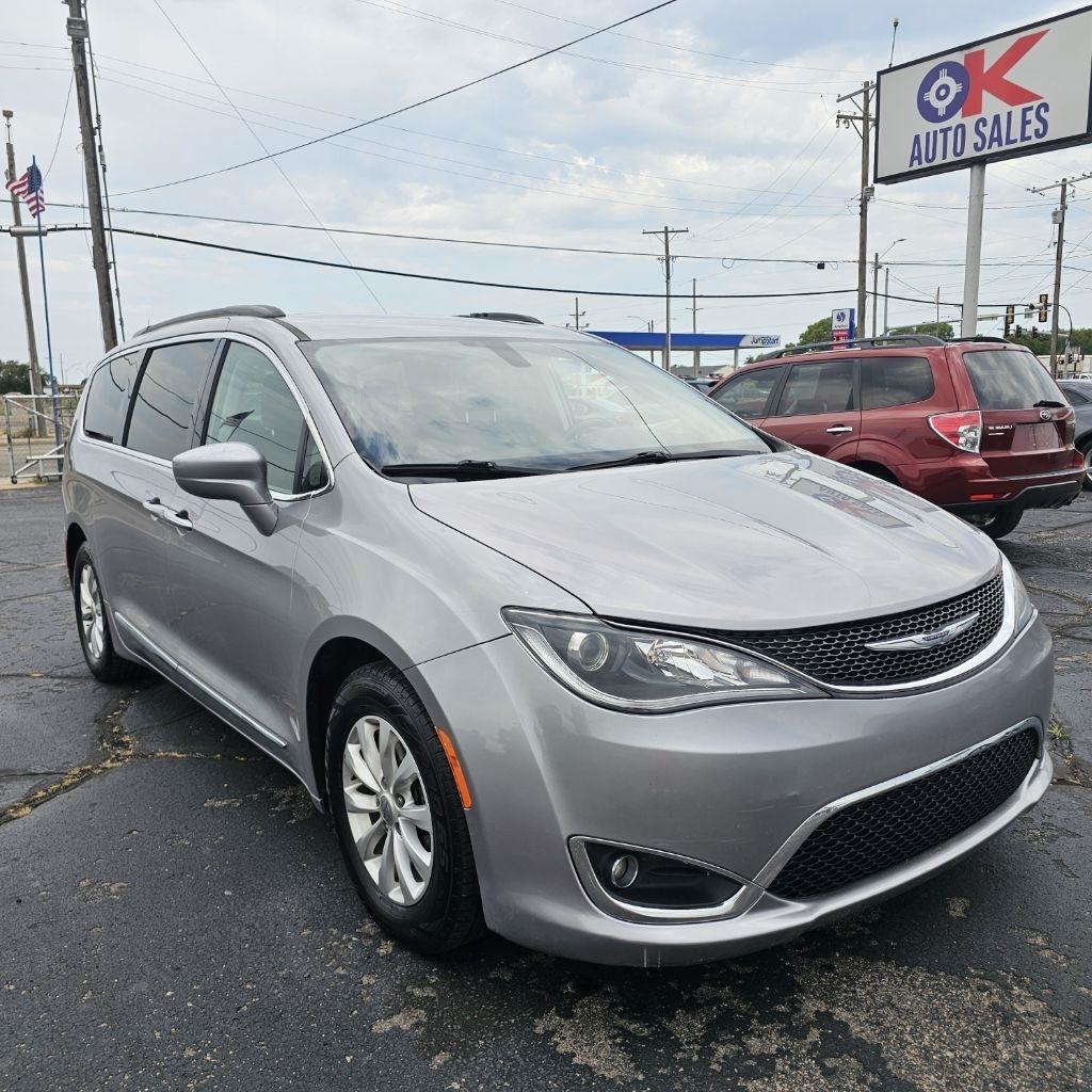 Chrysler Pacifica  2017