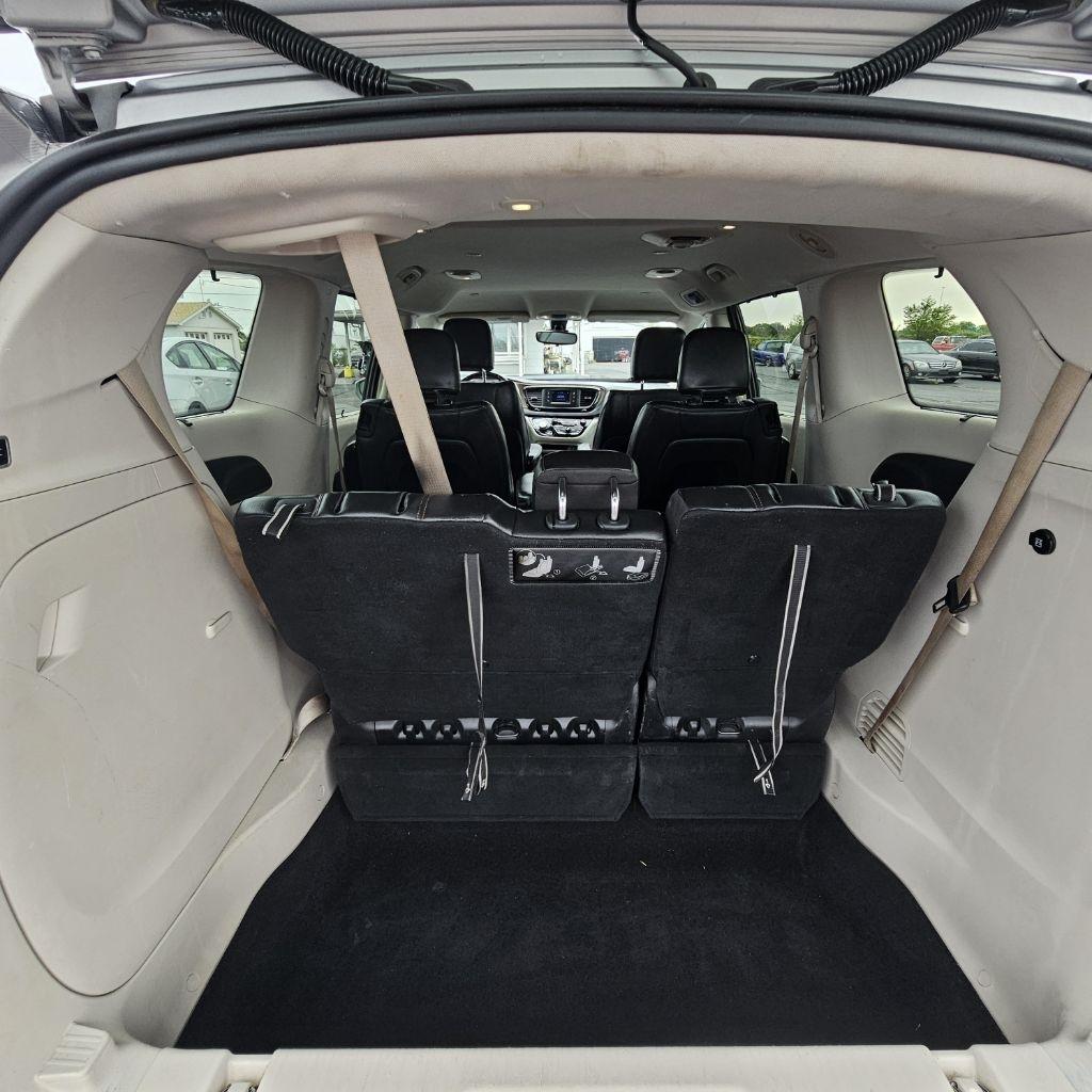 Chrysler Pacifica  2017