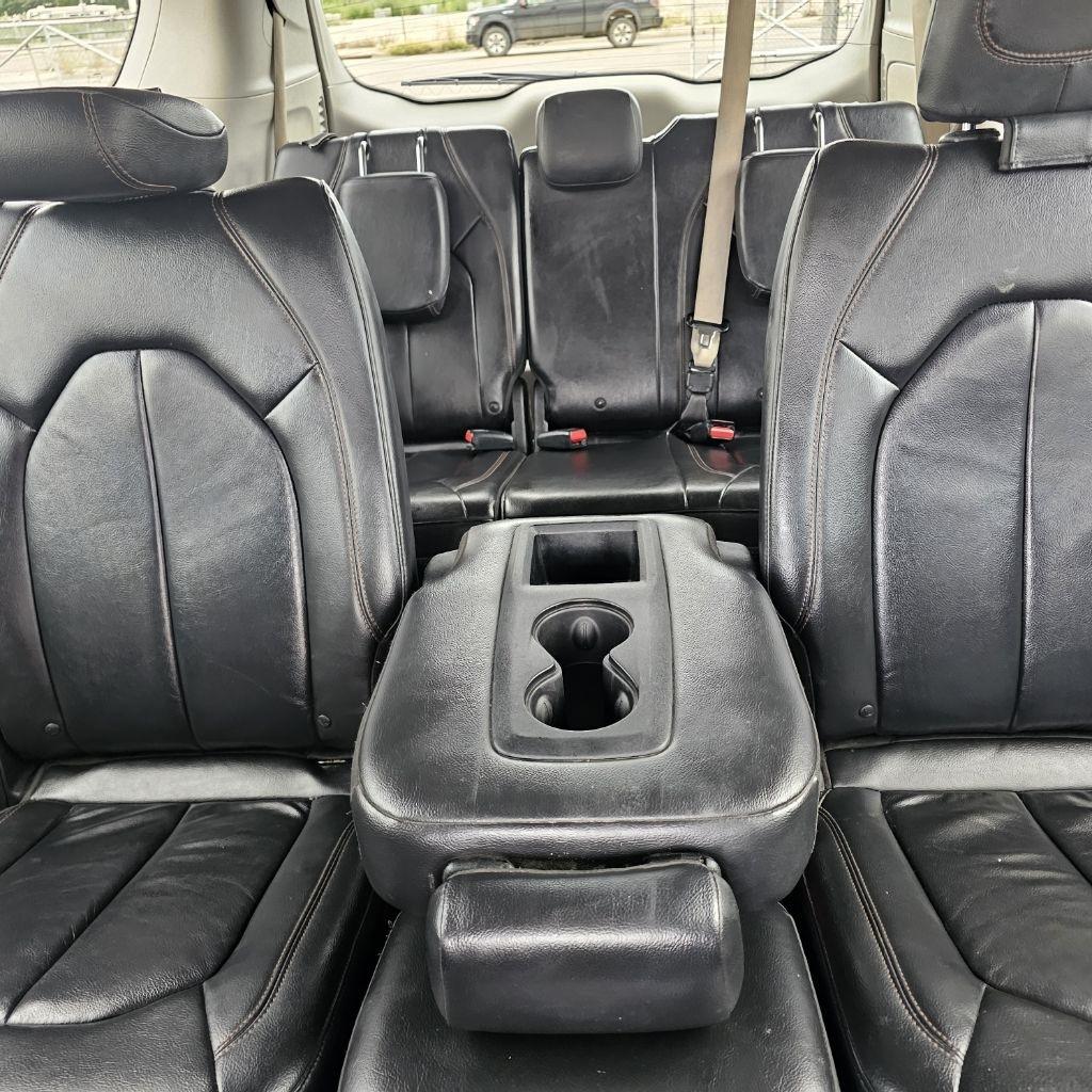 Chrysler Pacifica  2017