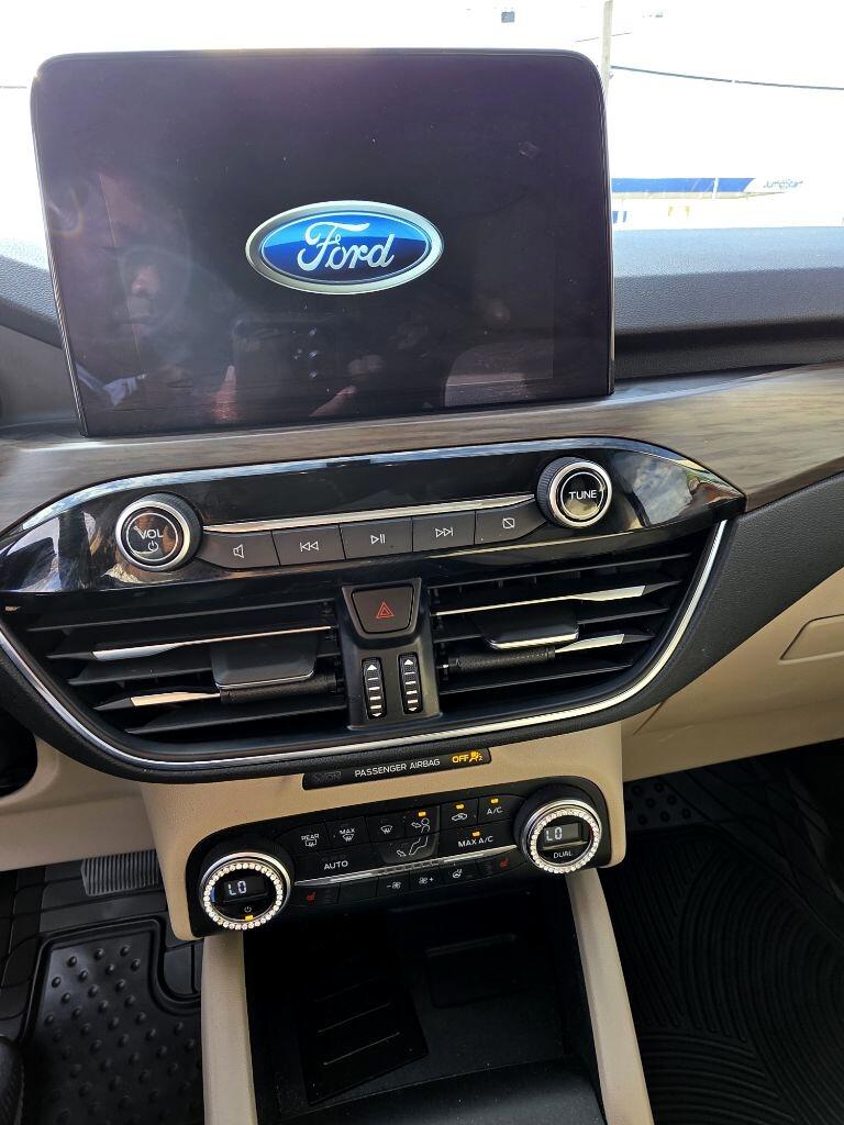 Ford Escape  2020 Ford Escape  2020