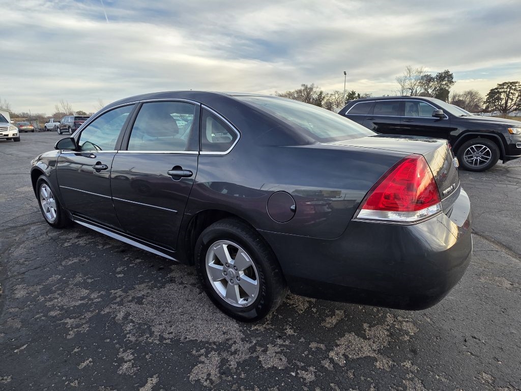 Chevrolet Impala  2010
