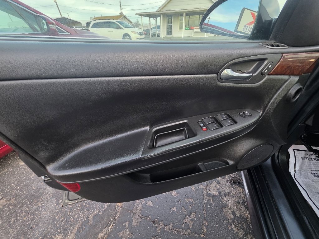 Chevrolet Impala  2010