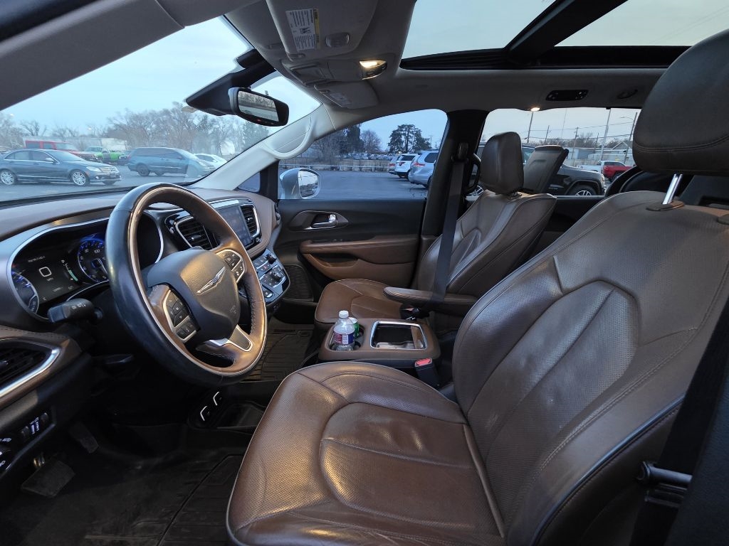 Chrysler Pacifica  2017