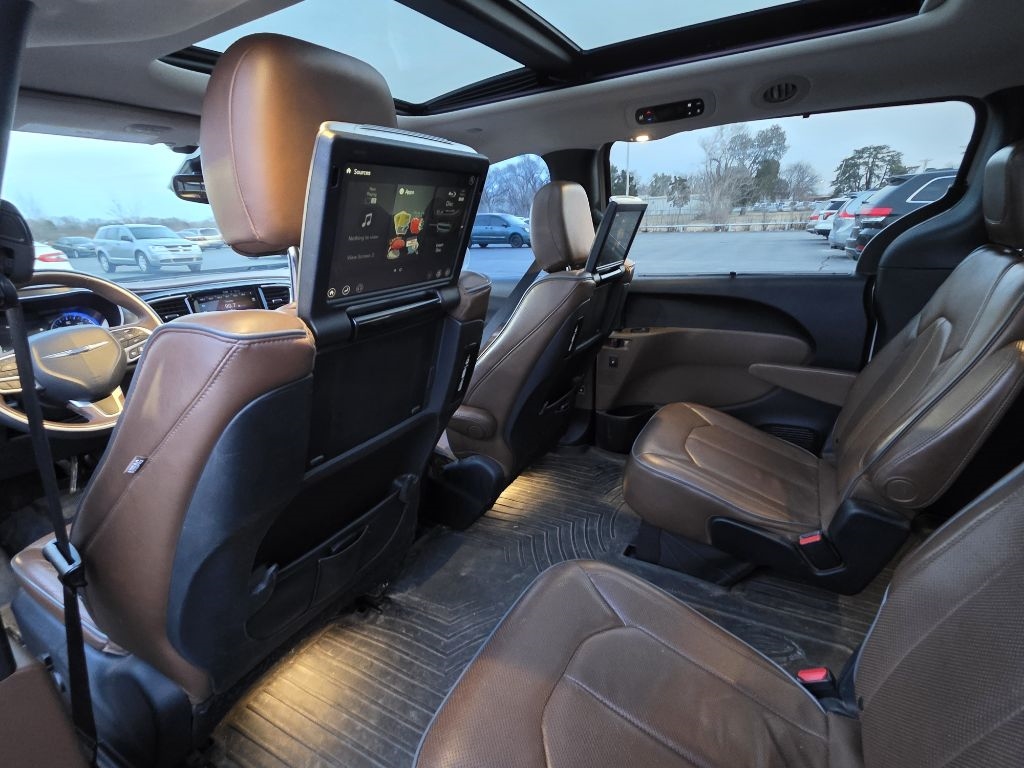 Chrysler Pacifica  2017