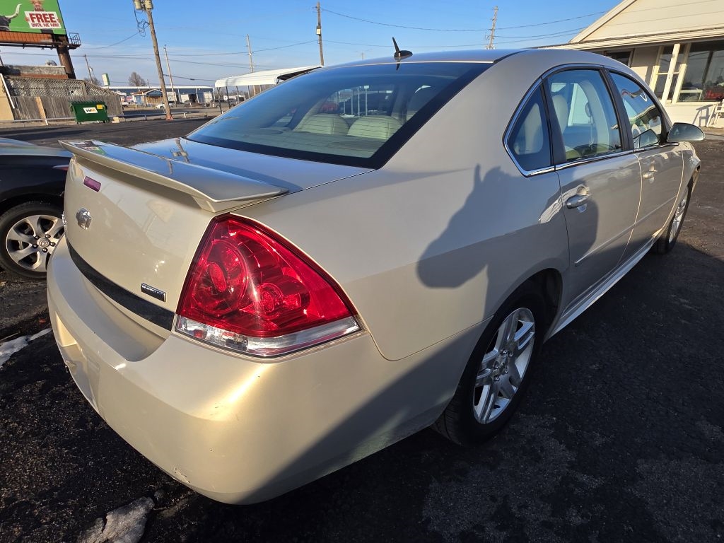 Chevrolet Impala  2010