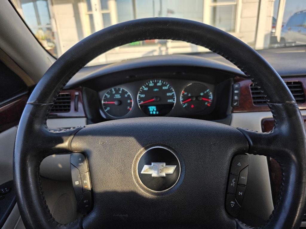 Chevrolet Impala  2010