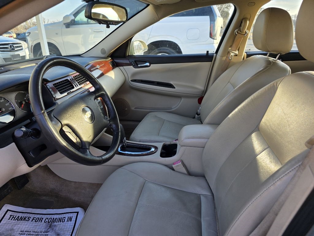 Chevrolet Impala  2010