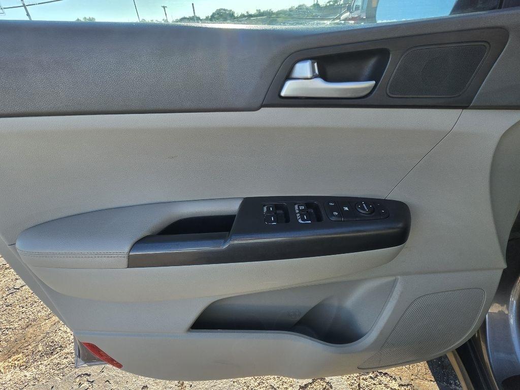 Kia Sportage photo 10