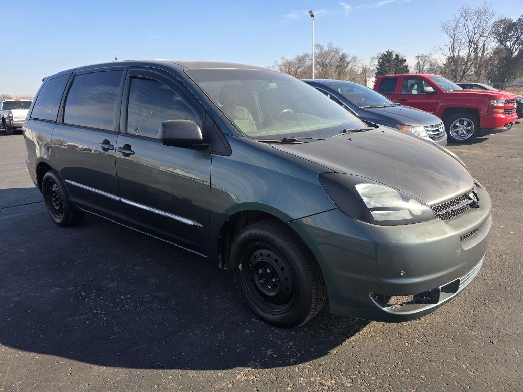2004 Toyota Sienna XLE 7 PASSENGER