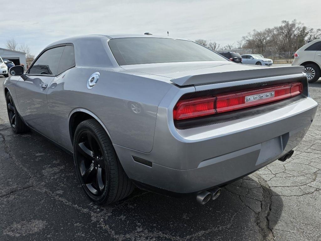 Dodge Challenger  2013