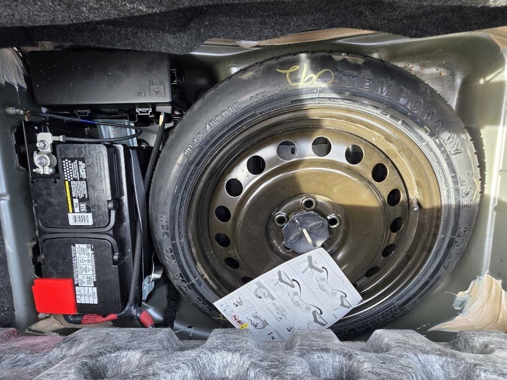 Dodge Challenger  2013