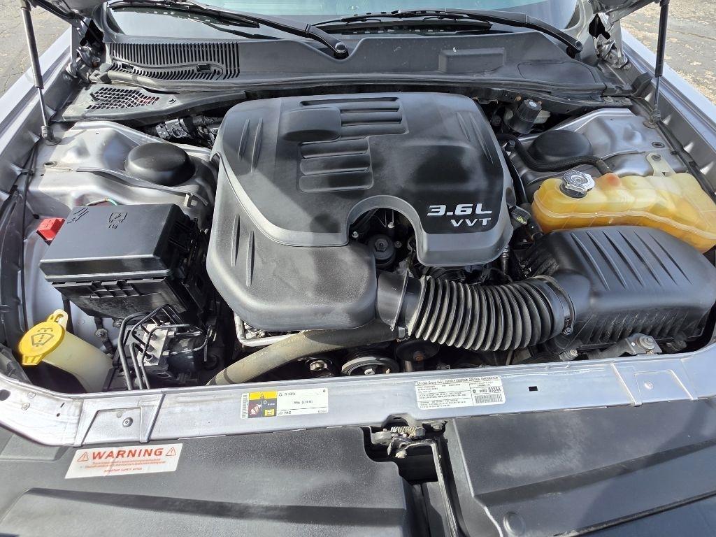 Dodge Challenger  2013