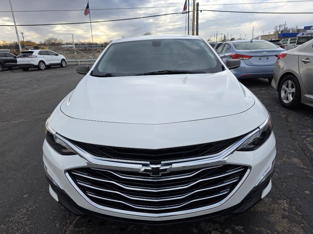 Chevrolet Malibu  2020